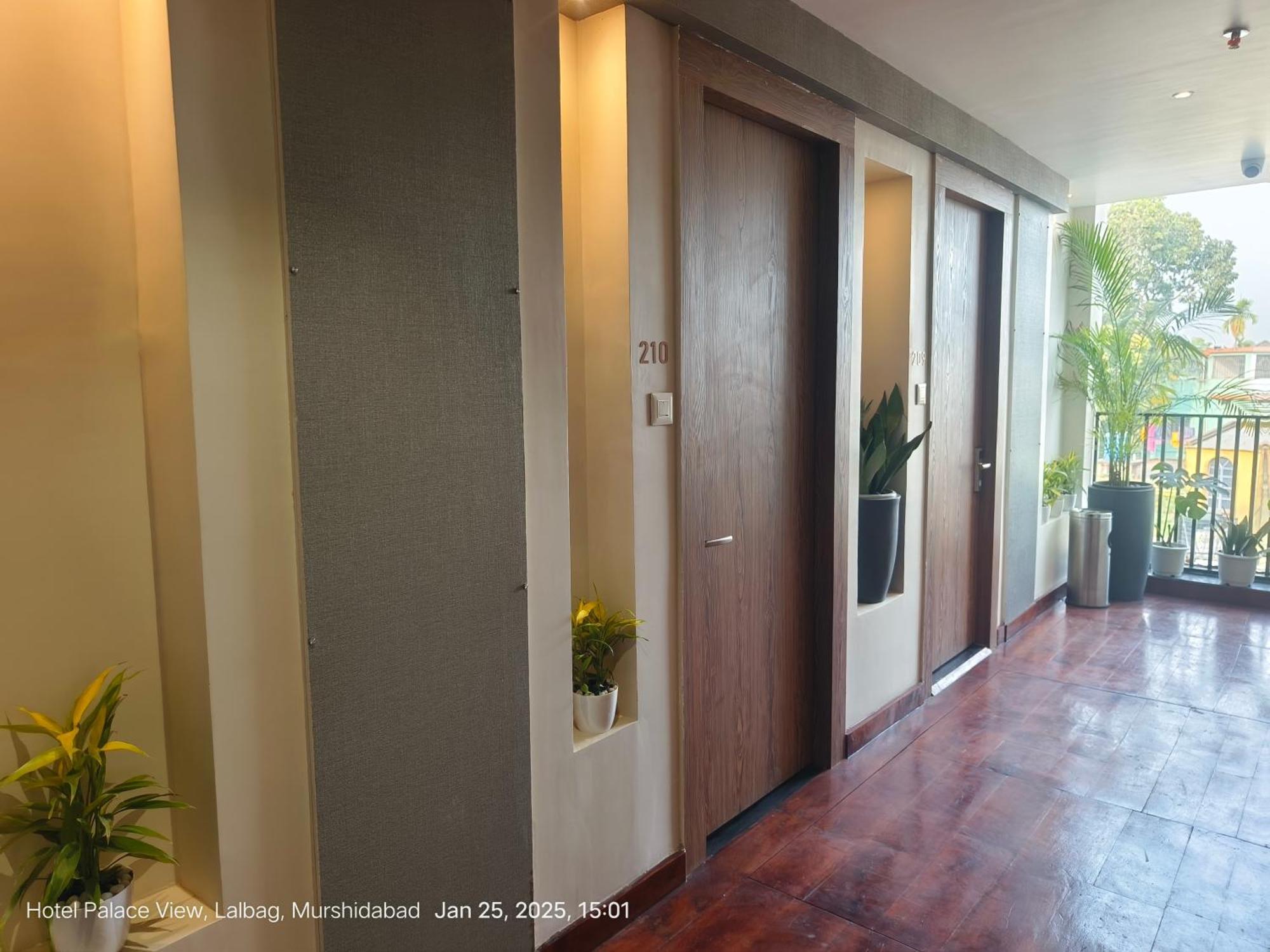 Hotel Palace View Murshidabad Экстерьер фото