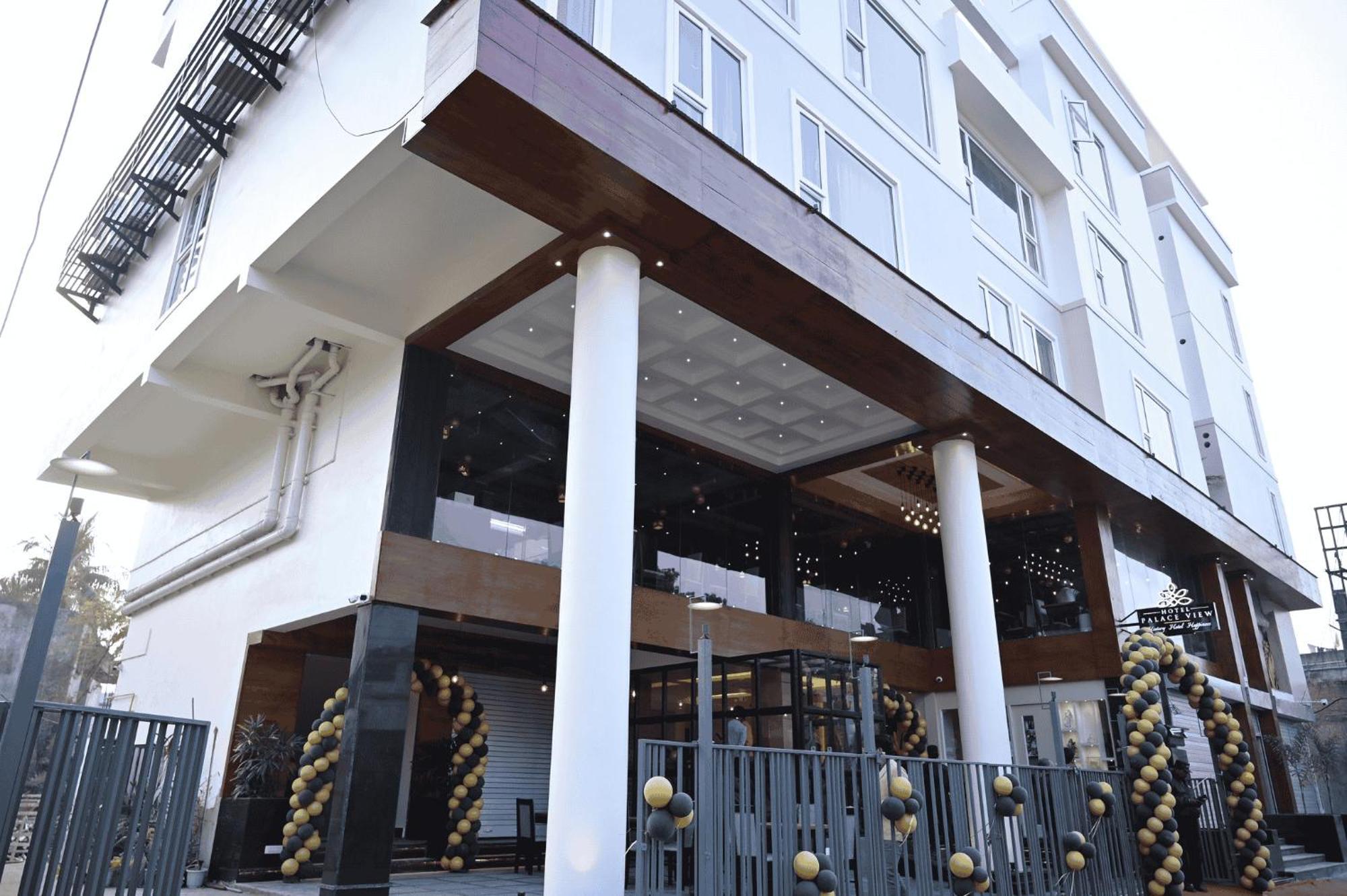 Hotel Palace View Murshidabad Экстерьер фото
