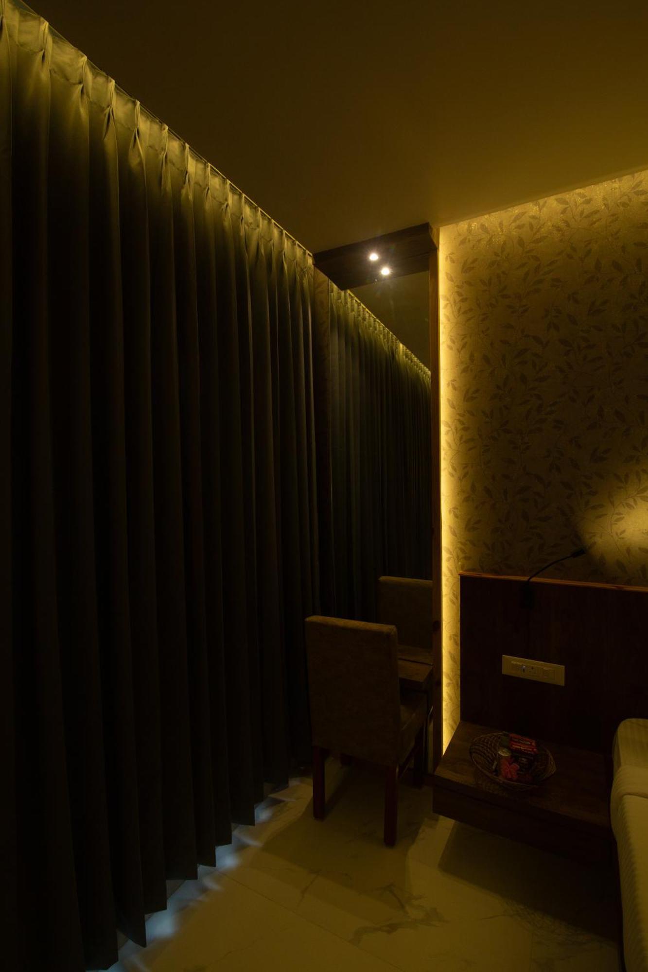 Hotel Palace View Murshidabad Экстерьер фото
